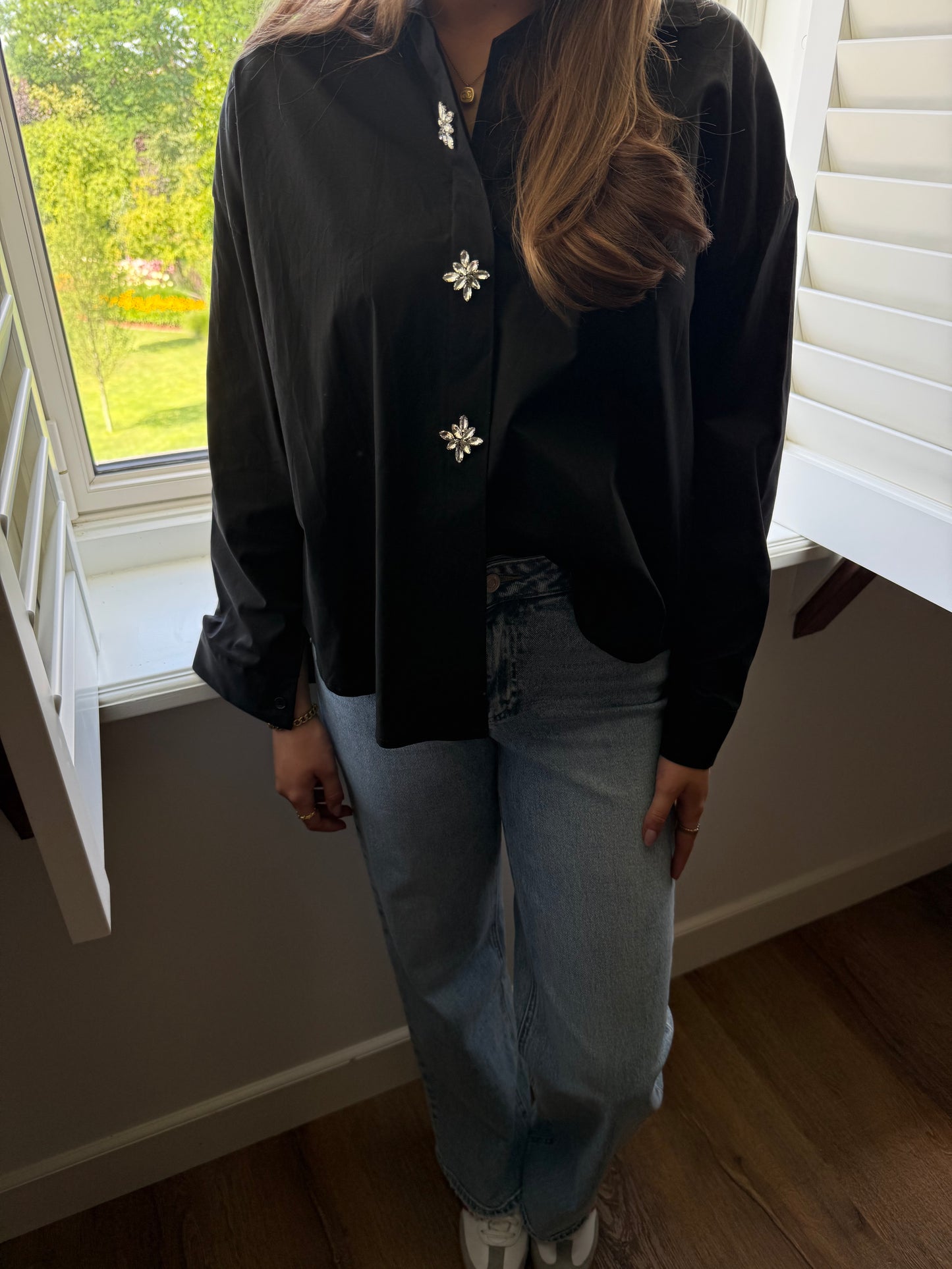 BIBI BLOUSE - ZWART