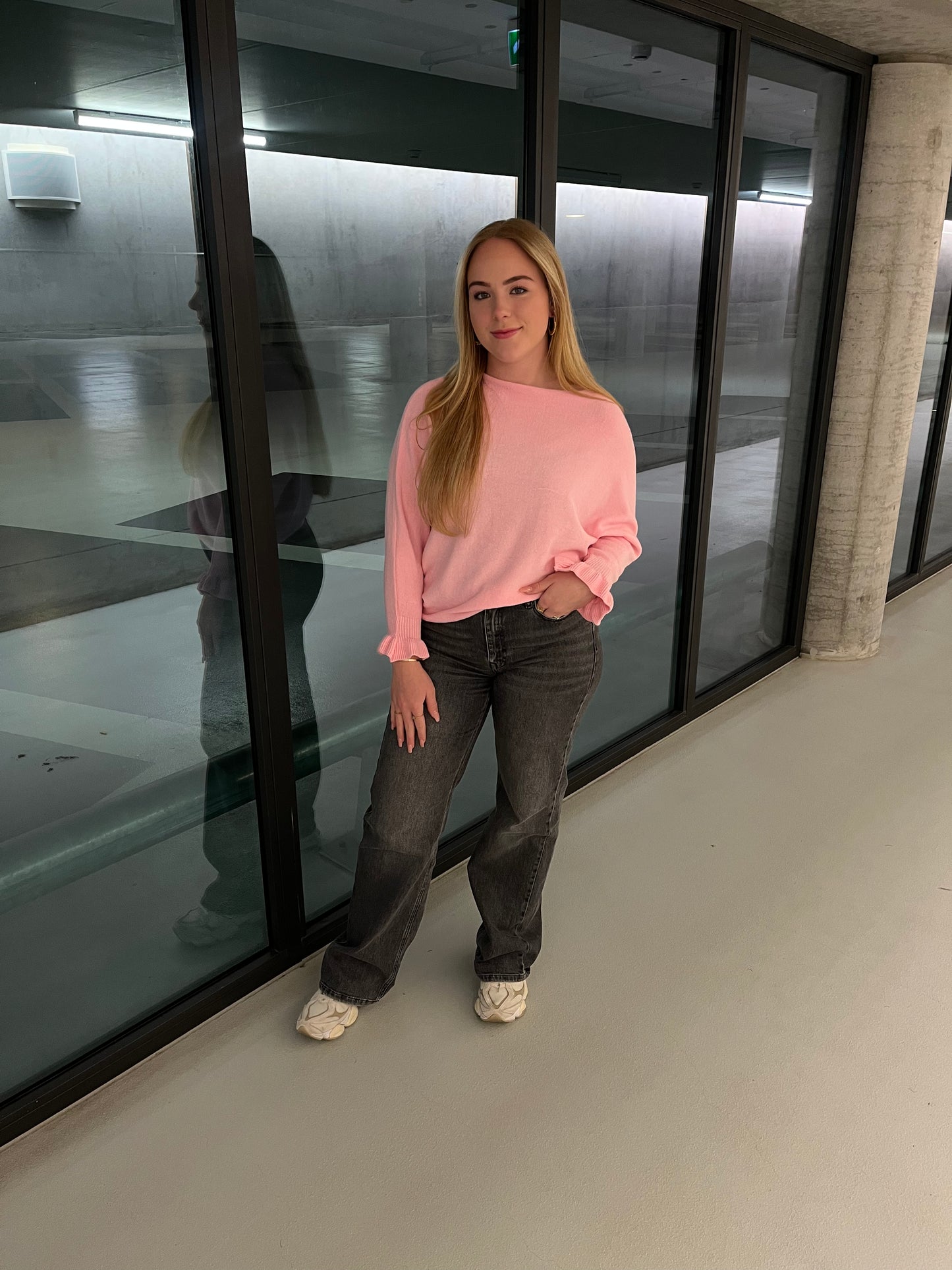 NINA TRUI - ROZE